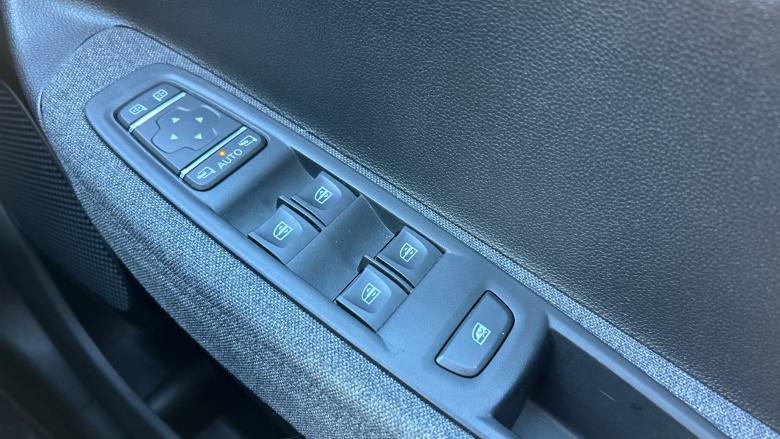 Renault Zoe 100kW GT Edition R135 50kWh Rapid Charge 5dr Auto Electric Hatchback